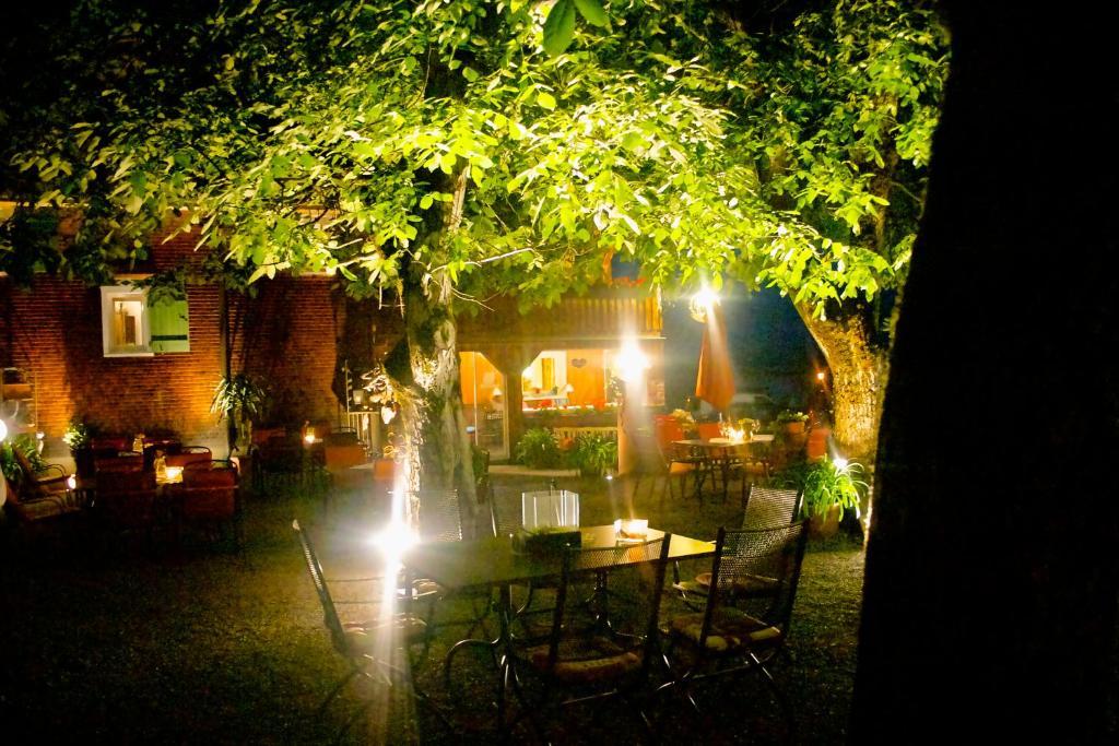 Hotel Gasthaus Schaefle Бюрзерберґ Екстер'єр фото